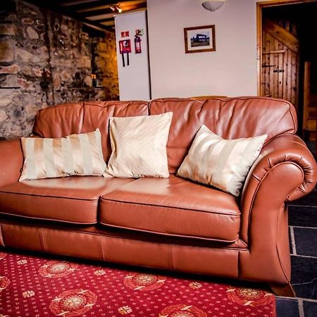 Gellifawr Woodland Retreat Hotell Pontfaen Eksteriør bilde