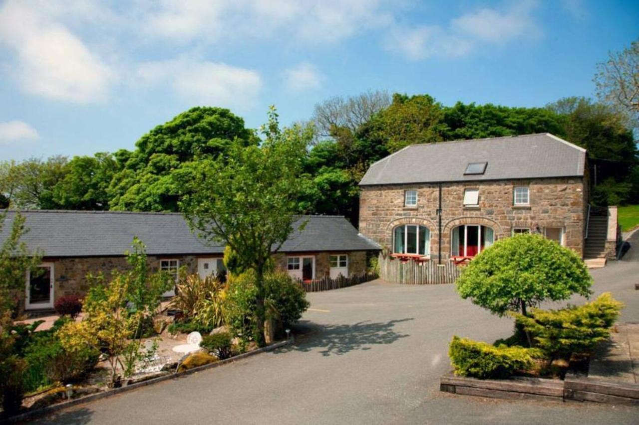 Gellifawr Woodland Retreat Hotell Pontfaen Eksteriør bilde